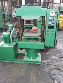 二手50噸硫化機(jī)